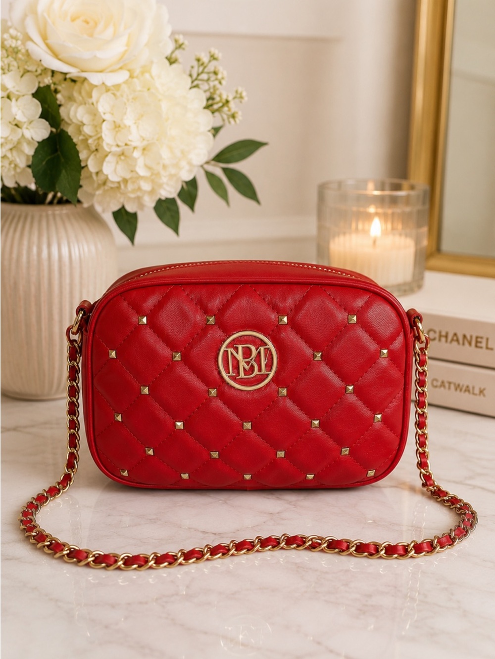 Badgley Mischka Red Quilted Studded Camera Crossbody Bag NWOT Gold Chain Strap